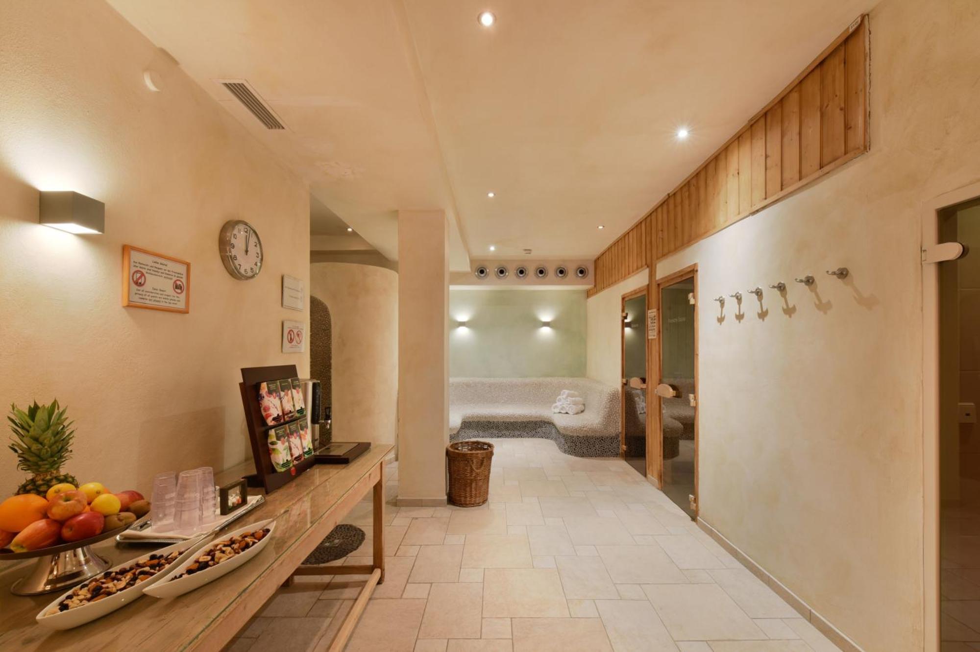 Cella Apartment *